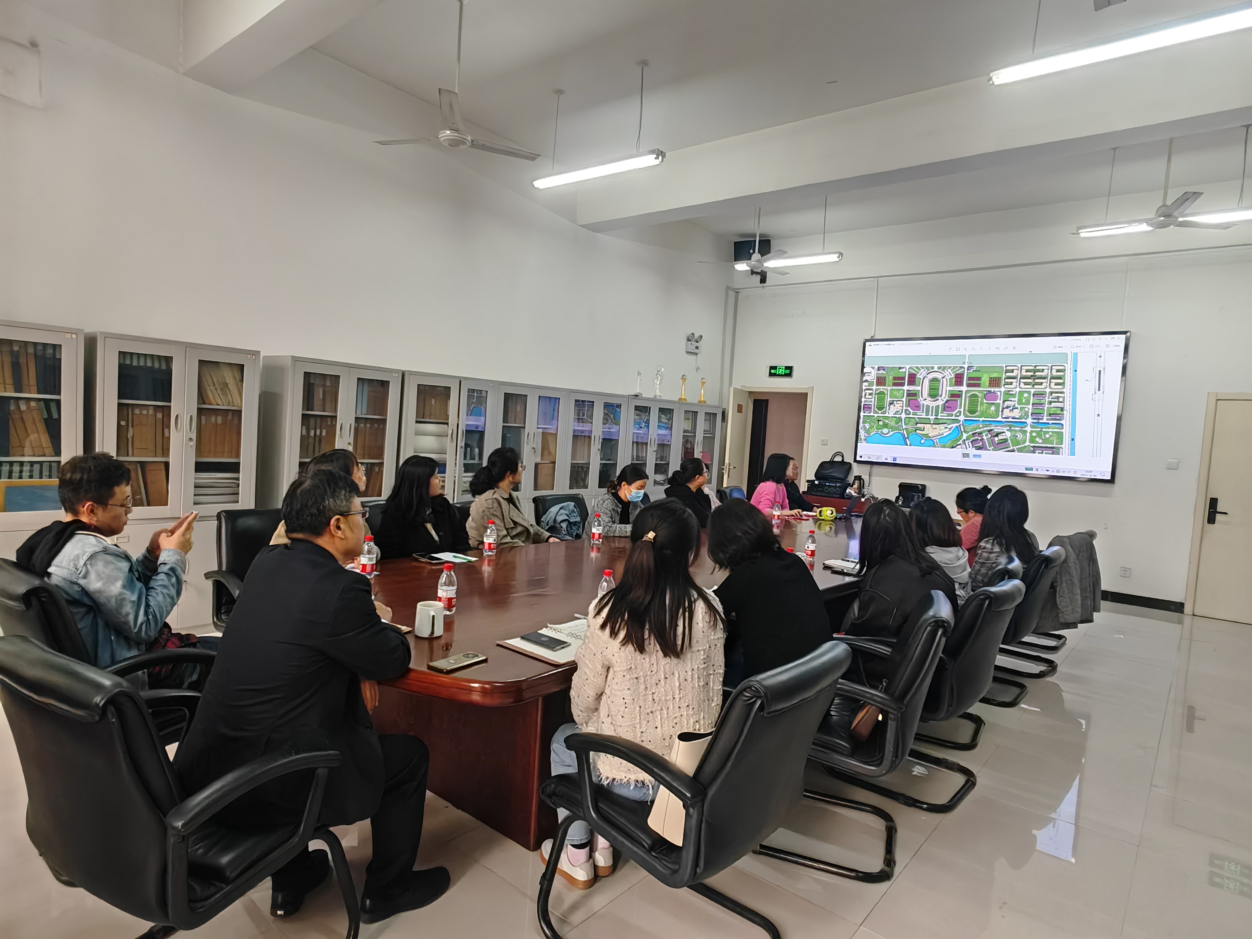新建研究生公寓方案征求意見會(huì) (1).jpg